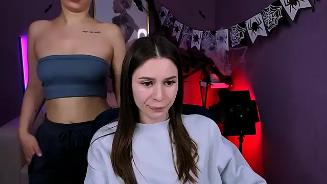 nekky mouse online show from 10-28-25, 05:22