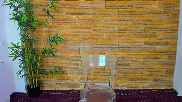 Cupcake Izzy online show from 03-26-26, 06:08