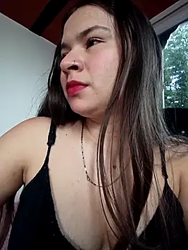 Isa Acosta online show from 12-19-25, 01:40