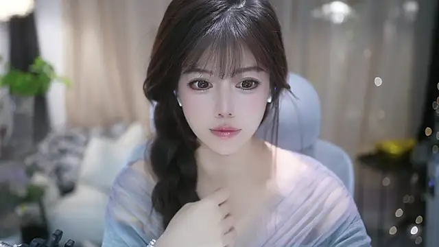 Snapshot of Fortune2Me chatting on 11-29-25, 06:16 Fortune2Me online show from 11-29-25, 06:16