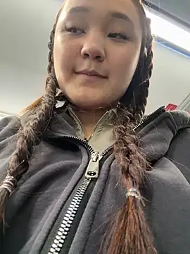 KissMeEva online show from 09-24-25, 02:09