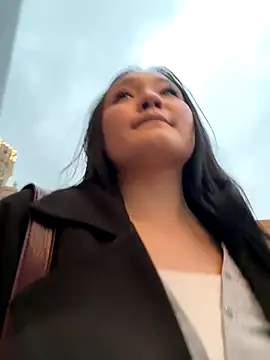 KissMeEva online show from 10-11-25, 02:26