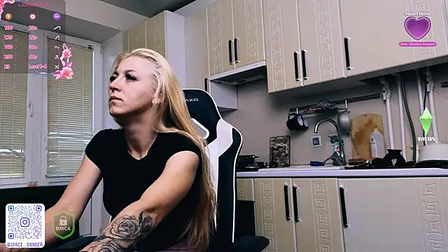 space danger online show from 10-11-25, 09:08