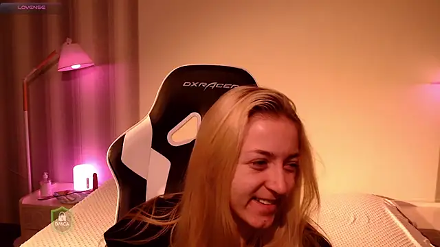 space danger online show from 12-15-25, 06:17