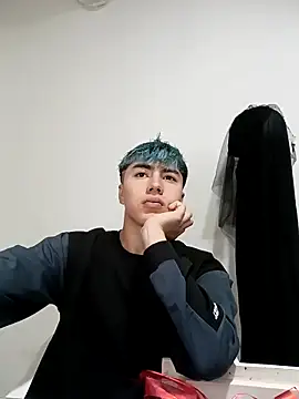 Snapshot of AlexanderCollman chatting on 10-10-25, 07:46 AlexanderCollman online show from 10-10-25, 07:46