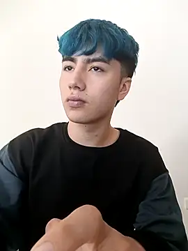 Snapshot of AlexanderCollman chatting on 10-15-25, 04:51 AlexanderCollman online show from 10-15-25, 04:51