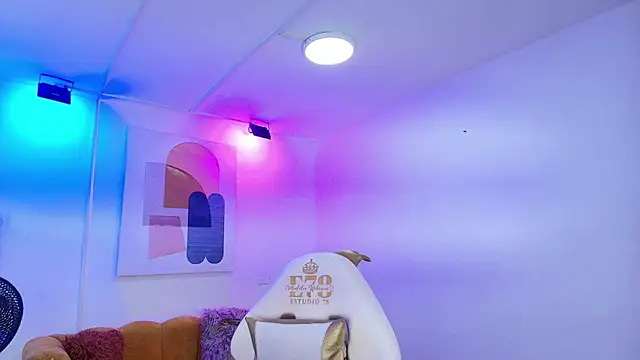 Anastasiia rouse online show from 03-17-26, 04:06