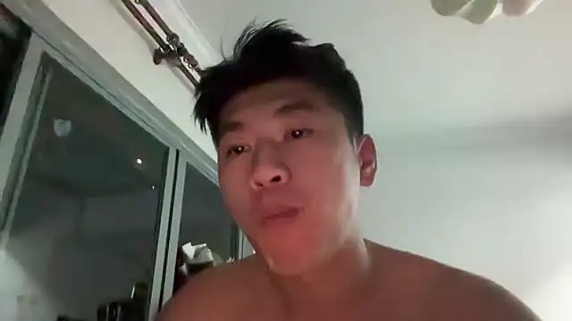 Snapshot of heywilliam chatting on 10-02-25, 04:03 heywilliam online show from 10-02-25, 04:03