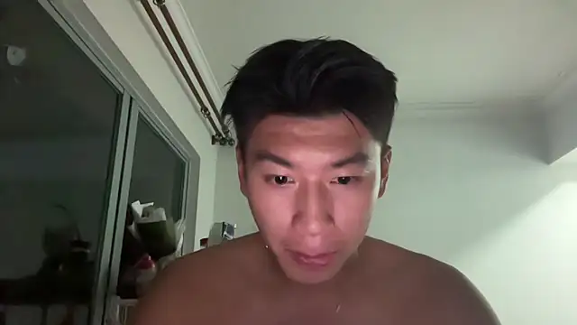 Snapshot of heywilliam chatting on 10-11-25, 03:10 heywilliam online show from 10-11-25, 03:10