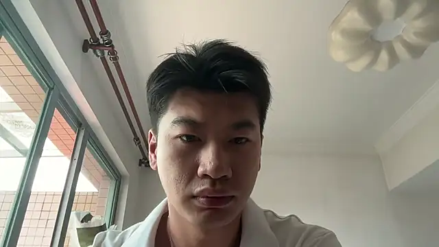 Snapshot of heywilliam chatting on 10-21-25, 01:28 heywilliam online show from 10-21-25, 01:28