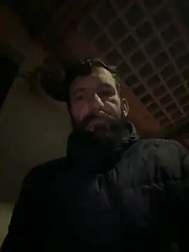 Snapshot of Michel_huge chatting on 11-08-25, 06:46 Michel huge online show from 11-08-25, 06:46