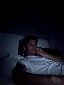 Snapshot of Thelouniost334___ chatting on 09-08-25, 11:48 Thelouniost334 online show from 09-08-25, 11:48