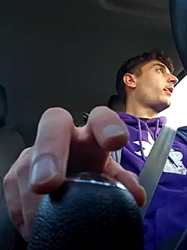 Snapshot of Thelouniost334___ chatting on 10-22-25, 03:56 Thelouniost334 online show from 10-22-25, 03:56