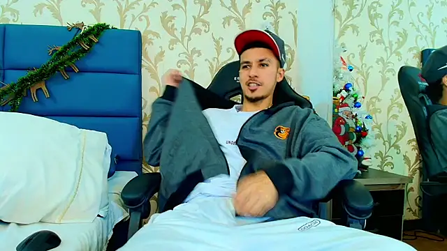 Marcus Jeron online show from 12-18-25, 01:22