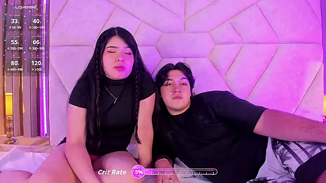 Snapshot of EmilyANDrew_ chatting on 10-01-25, 04:40 EmilyANDrew online show from 10-01-25, 04:40