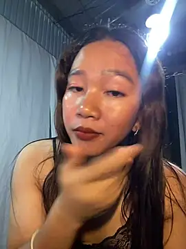 Snapshot of slut_clio chatting on 05-23-26, 01:15 slut clio online show from 05-23-26, 01:15
