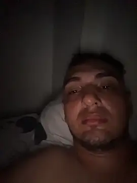 Snapshot of Alejand276765 chatting on 10-12-25, 07:29 Alejand276765 online show from 10-12-25, 07:29