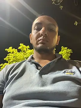 Snapshot of Alejand276765 chatting on 10-24-25, 12:41 Alejand276765 online show from 10-24-25, 12:41