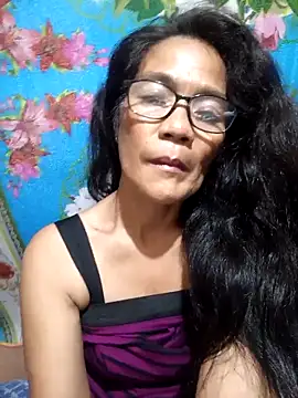 ImYourWoman 55 online show from 10-31-25, 12:55