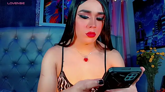 Snapshot of AmazingMistressNathy chatting on 09-19-25, 06:19 AmazingMistressNathy online show from 09-19-25, 06:19