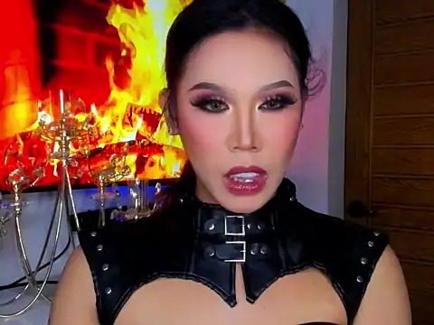 Snapshot of foxclassyramona_ts chatting on 03-22-26, 08:45 foxclassyramona ts online show from 03-22-26, 08:45