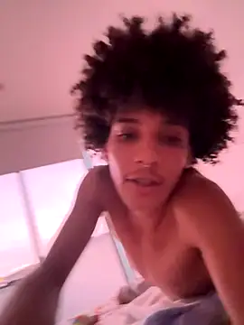 Max Rain online show from 10-11-25, 10:30