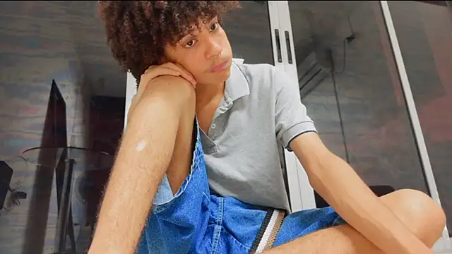 Max Rain online show from 11-20-25, 11:15