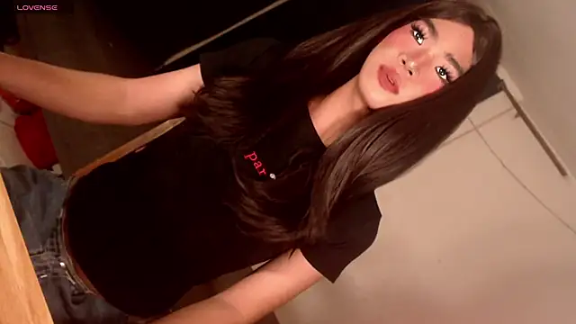 Sasha blade online show from 03-24-26, 07:52