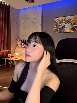 Snapshot of _Meimeibaby_ chatting on 09-20-25, 07:42  Meimeibaby  online show from 09-20-25, 07:42