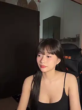 Snapshot of _Meimeibaby_ chatting on 10-04-25, 08:23  Meimeibaby  online show from 10-04-25, 08:23