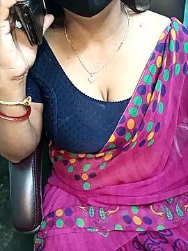 Snapshot of Bhanu-Sharma chatting on 11-01-25, 04:47 Bhanu-Sharma online show from 11-01-25, 04:47