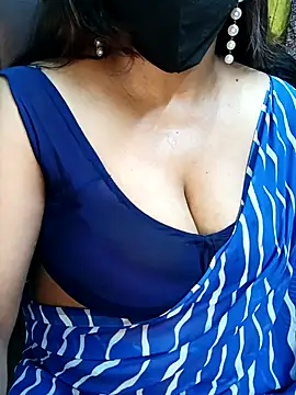 Snapshot of Bhanu-Sharma chatting on 11-19-25, 05:51 Bhanu-Sharma online show from 11-19-25, 05:51