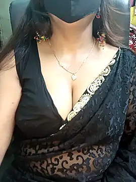 Snapshot of Bhanu-Sharma chatting on 11-23-25, 05:40 Bhanu-Sharma online show from 11-23-25, 05:40