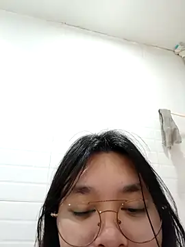 Ts-yoshi online show from 04-27-26, 10:24