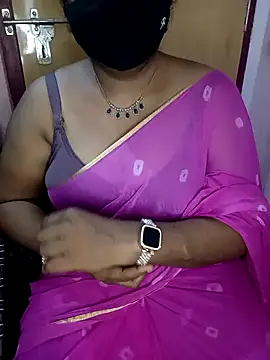 Jessi 25 online show from 04-27-26, 08:45