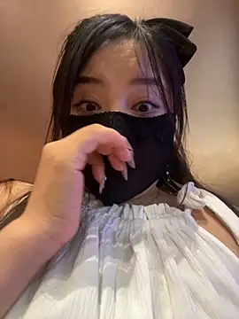 xiao-mo520 online show from 10-03-25, 11:07