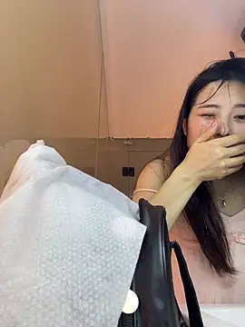 xiao-mo520 online show from 04-14-26, 03:18