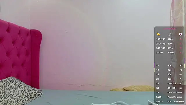 Serenaa rabbit online show from 10-12-25, 03:16