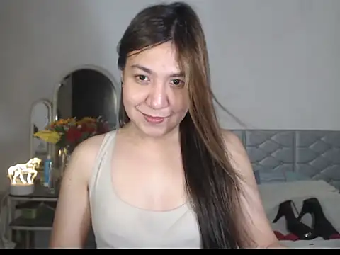 stellahugeX online show from 11-30-25, 09:19