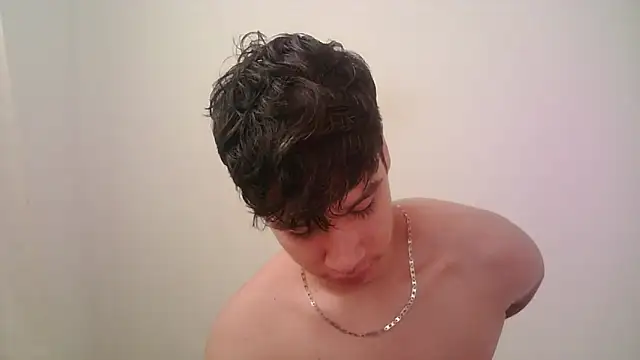 zeus 181 online show from 12-19-25, 02:46