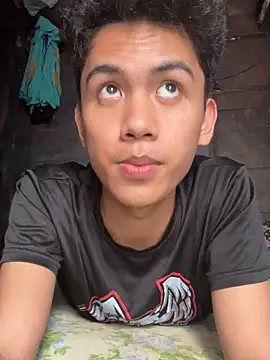 Demure Asian143 online show from 09-26-25, 06:39