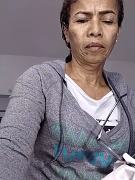 Merybeks online show from 11-13-25, 10:36