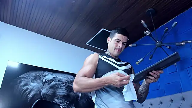 andres-clark92 online show from 02-12-26, 04:02