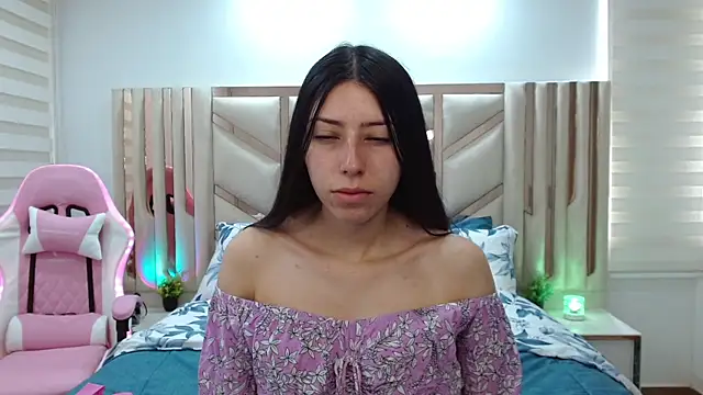 violett star1 online show from 12-22-25, 02:14