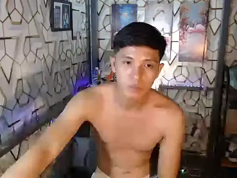 Snapshot of darryl_hugecok chatting on 11-03-25, 01:01 darryl hugecok online show from 11-03-25, 01:01