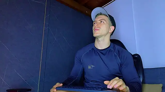 ALANNFERRER online show from 02-08-26, 10:07