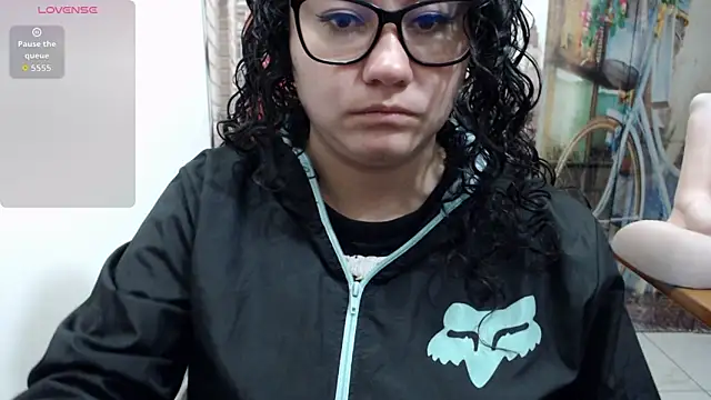 Snapshot of greeneyes_nurse chatting on 09-23-25, 03:42 greeneyes nurse online show from 09-23-25, 03:42