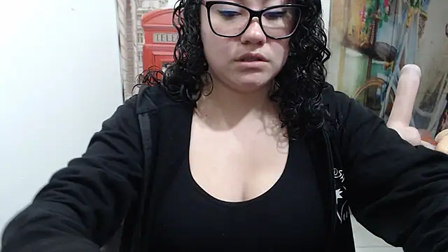 Snapshot of greeneyes_nurse chatting on 10-07-25, 03:14 greeneyes nurse online show from 10-07-25, 03:14