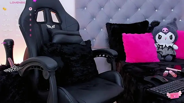 jazlyn G online show from 04-09-26, 06:19