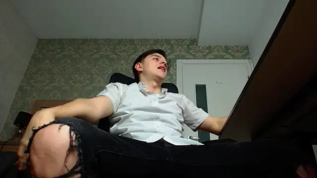 Snapshot of FelixStarkk chatting on 11-09-25, 05:39 FelixStarkk online show from 11-09-25, 05:39